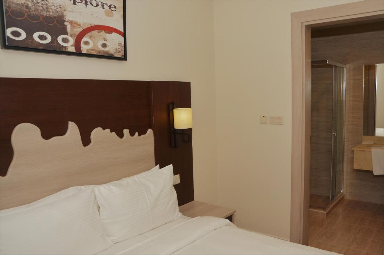 The Lofts Kuwait Fintas Hostel Kuvait Kültér fotó